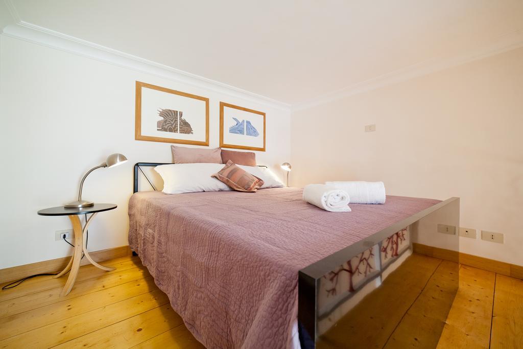 Old Town Apartments Рим Номер фото