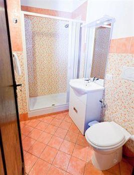 Old Town Apartments Рим Экстерьер фото